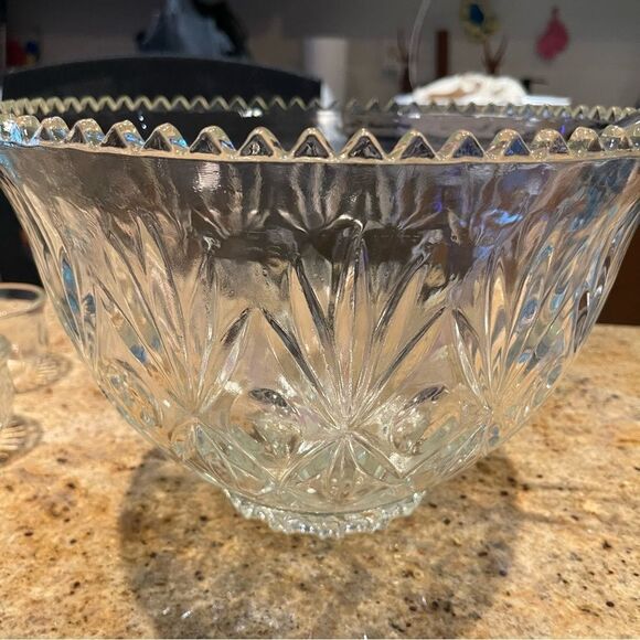 Vintage Large glass punch bowl - set of 12 cups - Picture 6 of 15